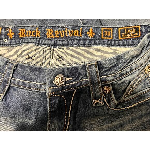 Rock Revival Leah Easy Boot Jeans Women Size 30 (32x33) Embroidered Distressed - Picture 4 of 11